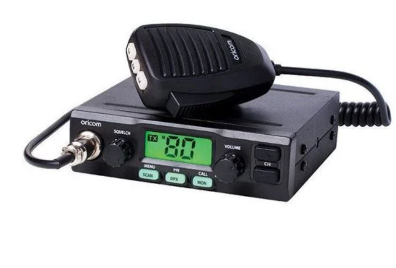 ORICOM UNF CB RADIO COMPACT  5 WATT 