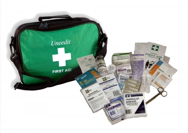 FIRST AID VEICLES KIT SOFT CASE  PLUS